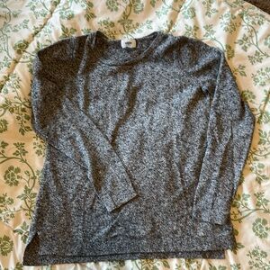 Old Navy Gray/black Heather Sweater W Slight Roll Collar